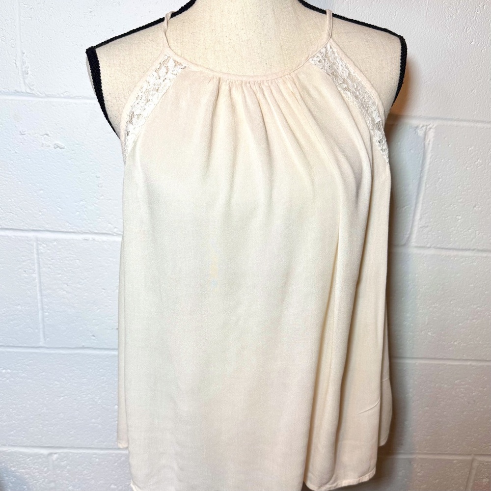 Forever 21 Pale Peach Lace Trimmed Halter Top Size 2X